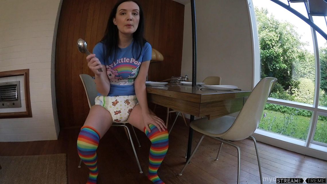 Mydiaperdiary.com – Setting the table Faye Taylor 2019 Wetting