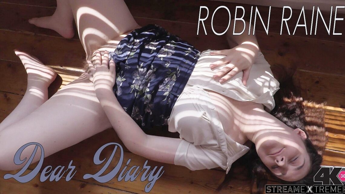 Girlsoutwest.com  – Robin Raine – Dear Diary with Robin Raine  2017  Sex Toy
